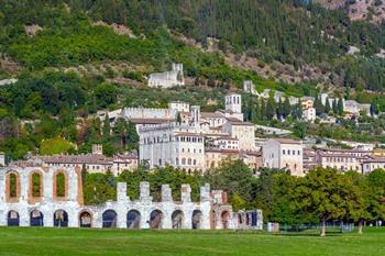 De ruïnes van het Teatro Romano, Gubbio