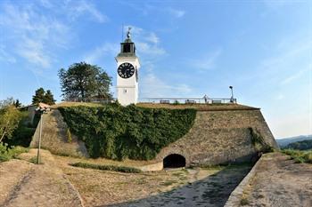 Het klokkentoren van het Petrovaradin-fort, Novi Sad