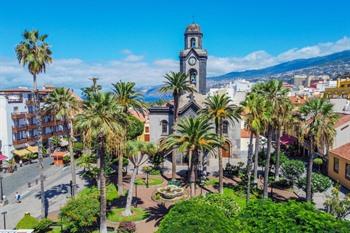 Iglesia Nuestra Señora de la Peña de Francia op Plaza de la Iglesia in Puerto de la Cruz