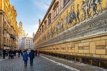 Mozaïek van Fürstenzug in het centrum van Dresden