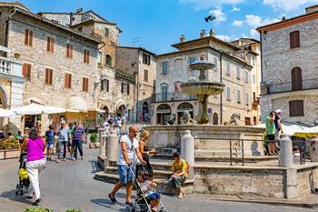 Piazza del Comune, Assisi