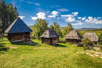 Sirogojno, uniek openluchtmuseum hoe mensen in Zlatibor leefden, Servië