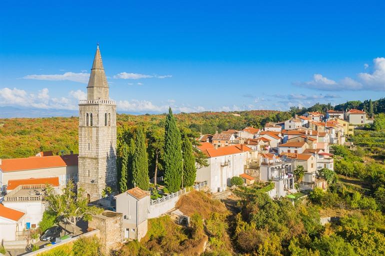 X Bezienswaardigheden Op Het Kroatische Eiland Krk