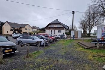 Waar parkeren bij de Geierlay hangbrug?