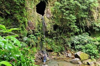 Waterval op de Janela do Inferno Wandeling